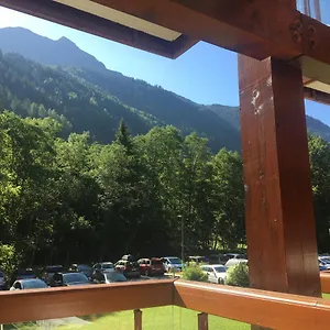 les-pierres-blanches-mont-blanc.hotels-rhonealpes.com/